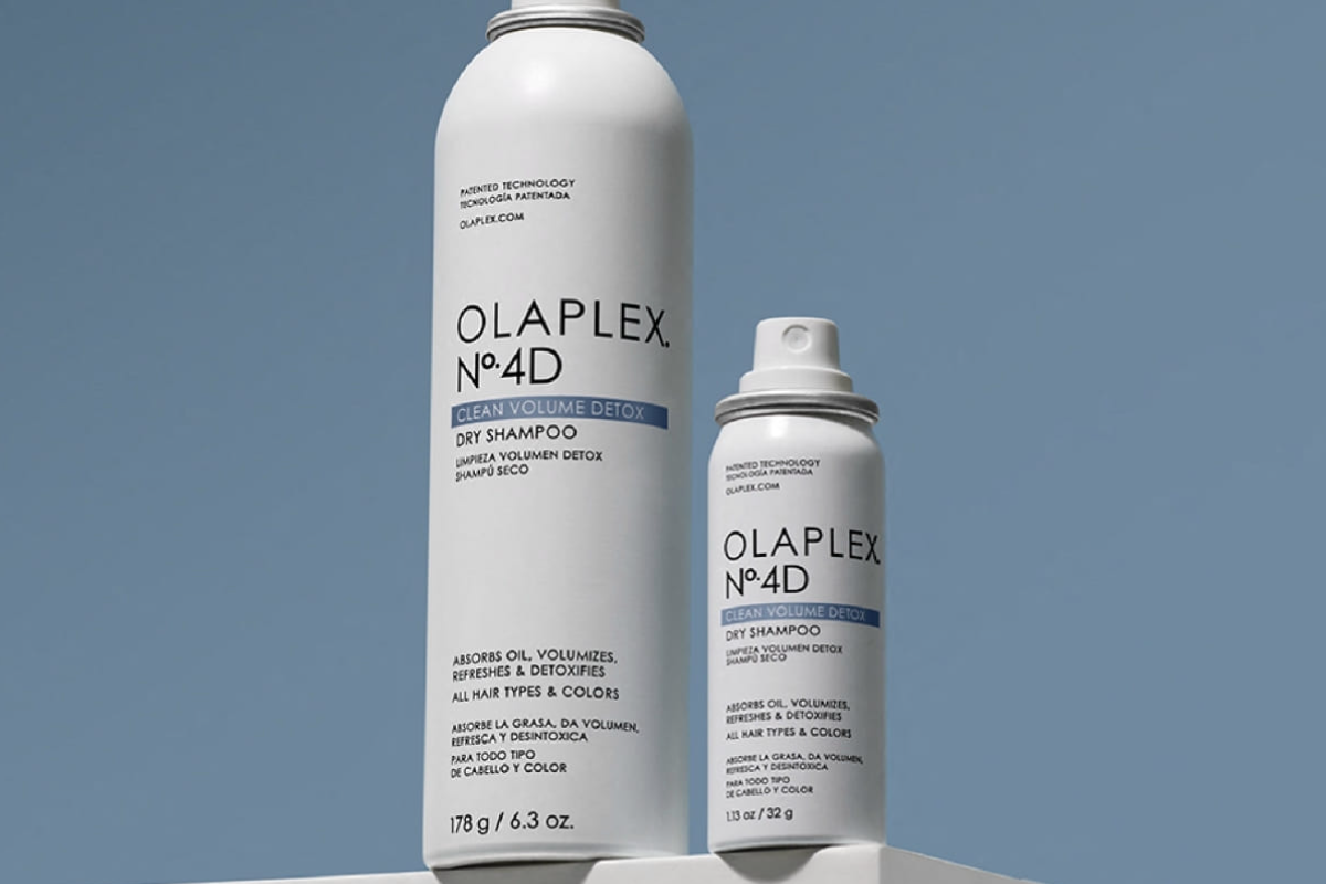What Makes the Olaplex No.4D Clean Volume Detox Dry Shampoo Stand Out?