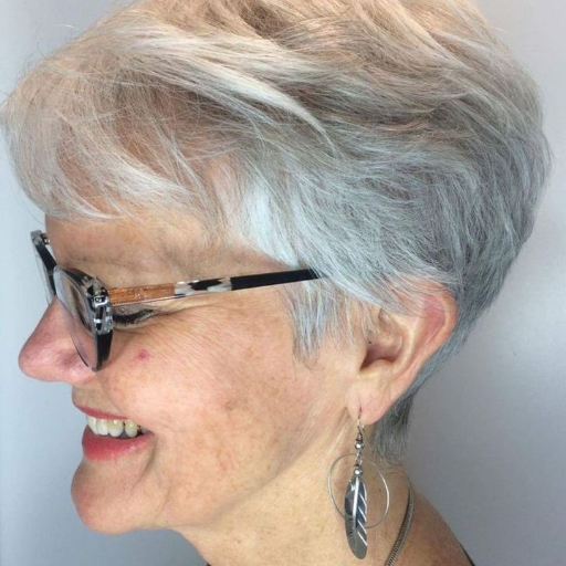 short hairstyles for women over 60 with glasses