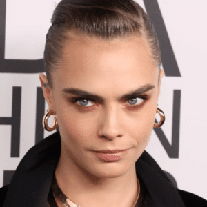 What haircuts to avoid with thin hair？