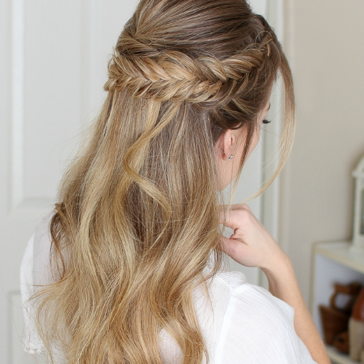 What Are the Best Hairstyles for Half Up Half Down?