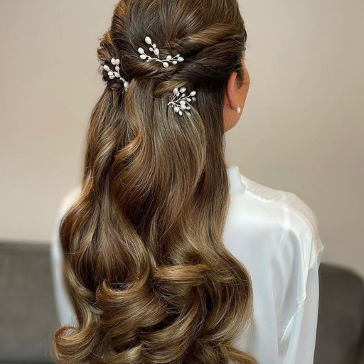 What Are the Top Party Hairstyles for 2025?
