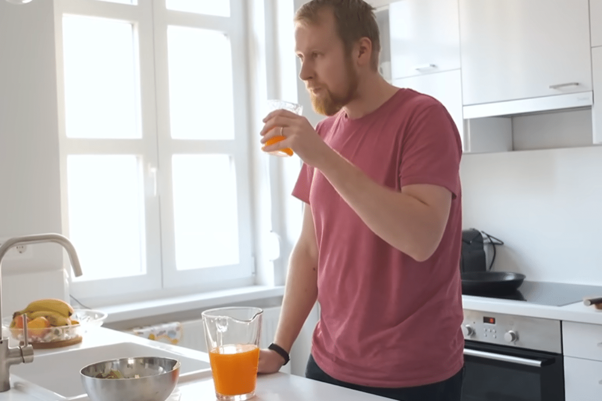 How to Use Apple Cider Vinegar and Cranberry Juice in Everyday Life?