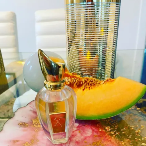 How can I find my signature scent?