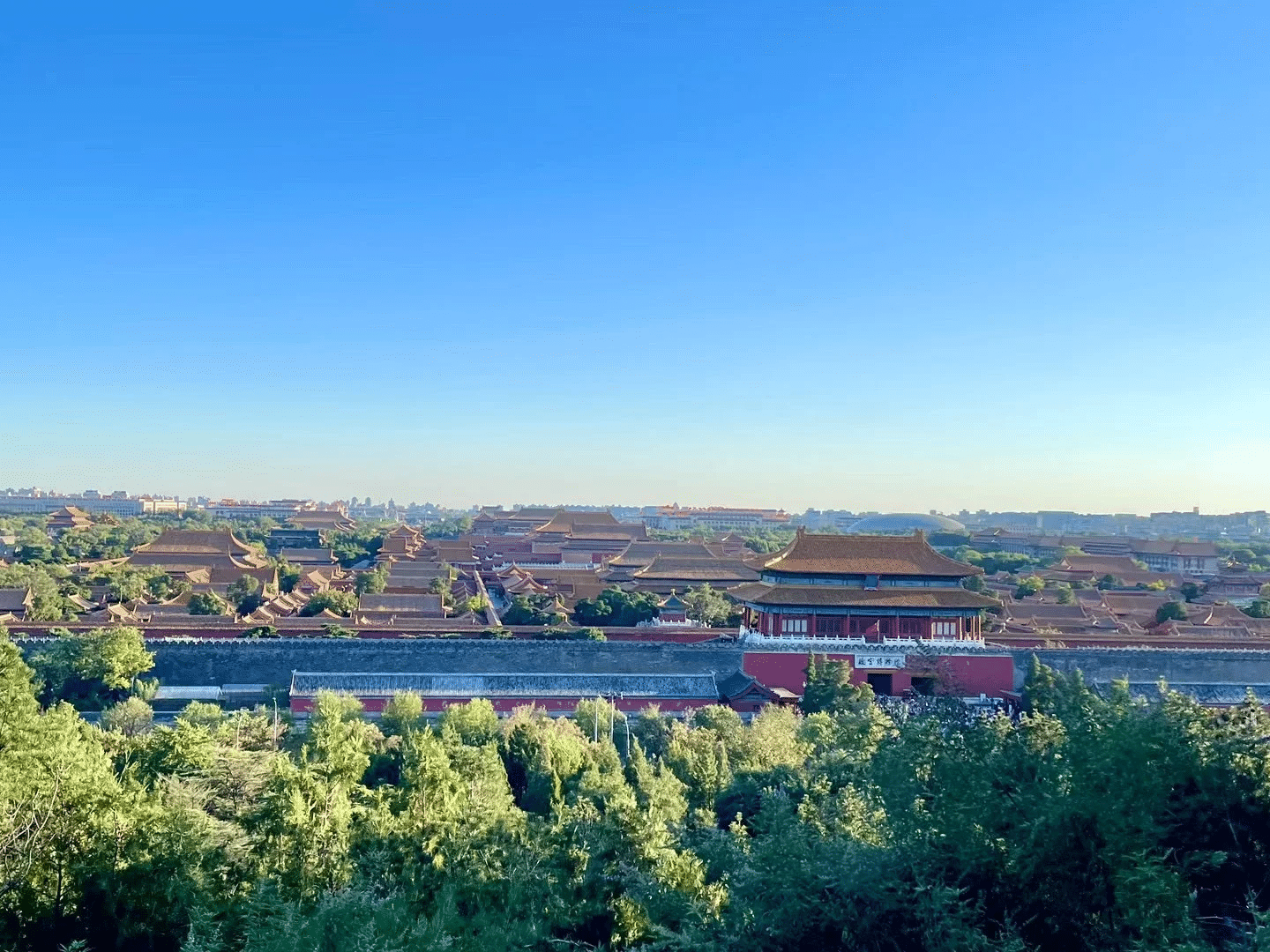 How can you make the most of a Beijing layover tour?
