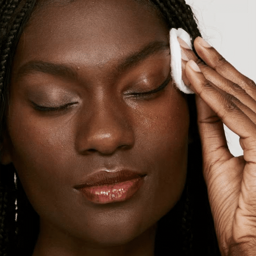 How do I choose the right makeup remover for waterproof and long-wearing makeup?