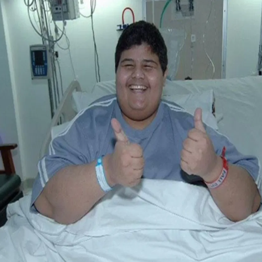 What challenges did Khalid face during his weight loss journey?