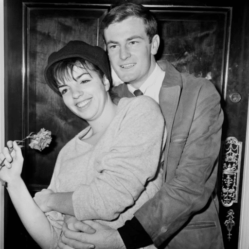 What's the Latest on Liza Minnelli's Personal Life?