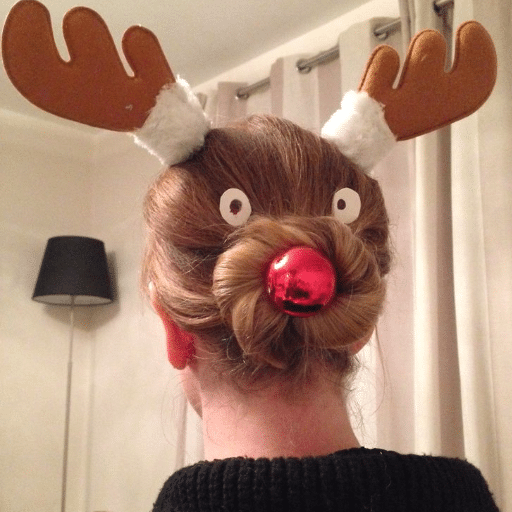 How to make a Rudolph bun?