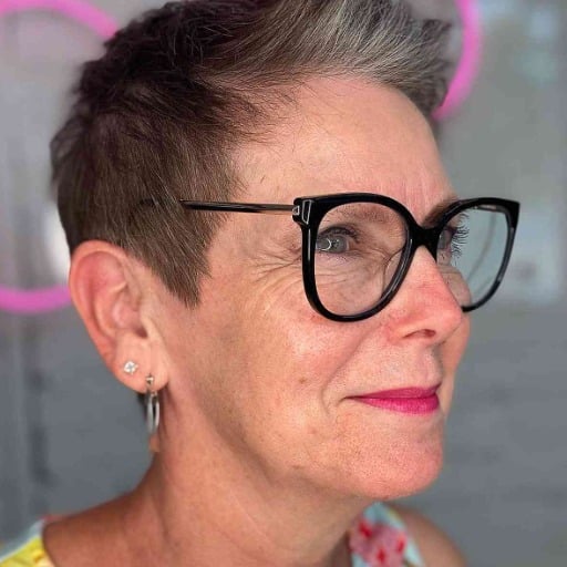 How can I add volume to fine hair with a short hairstyle?