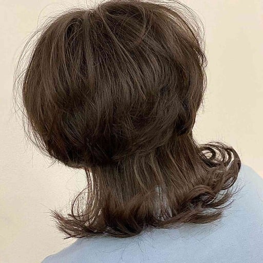 What are the best ways to style a short jellyfish haircut?