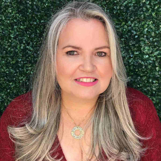 How to Style for a Round Face