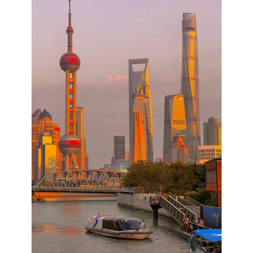 What's the best time to visit Shanghai's attractions