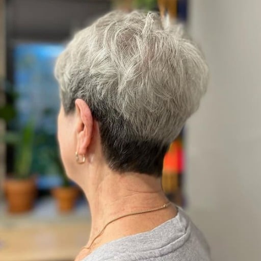 How can you personalize your pixie cut?