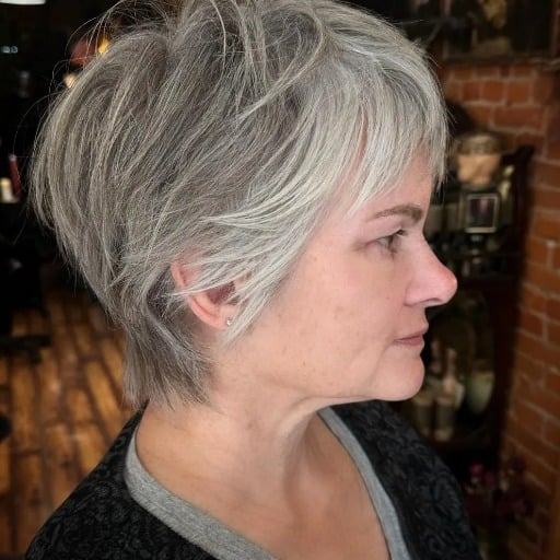 Which short hairstyles are low-maintenance for older women with fine hair?