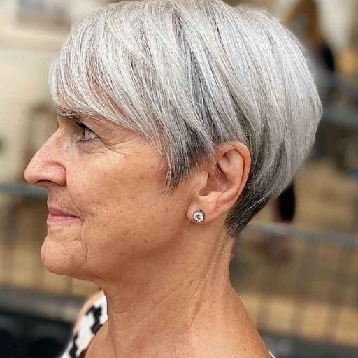 What are the benefits of short shaggy haircuts over 60 with layers?