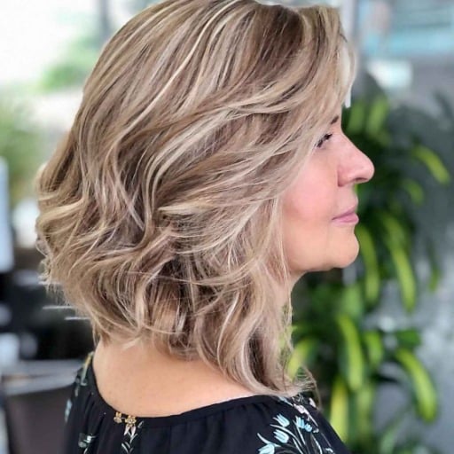 What are trendy shoulder-length hairstyles for fine hair over 50?