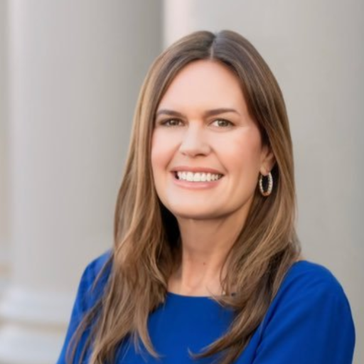 What dietary changes did Sarah Huckabee Sanders make during her weight loss journey?