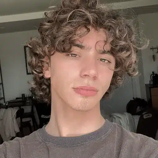 Understanding Fluffy Hair for Boys