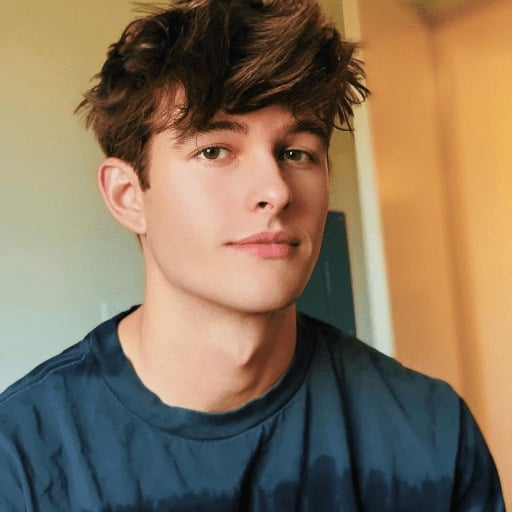 How do I maintain fluffy boy haircuts?