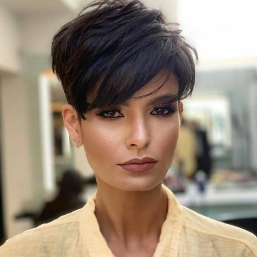 Can Short Haircuts Be Feminine and Edgy?
