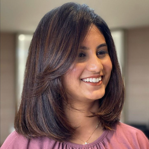 What are the Best Low-Maintenance Layered Hairstyles?