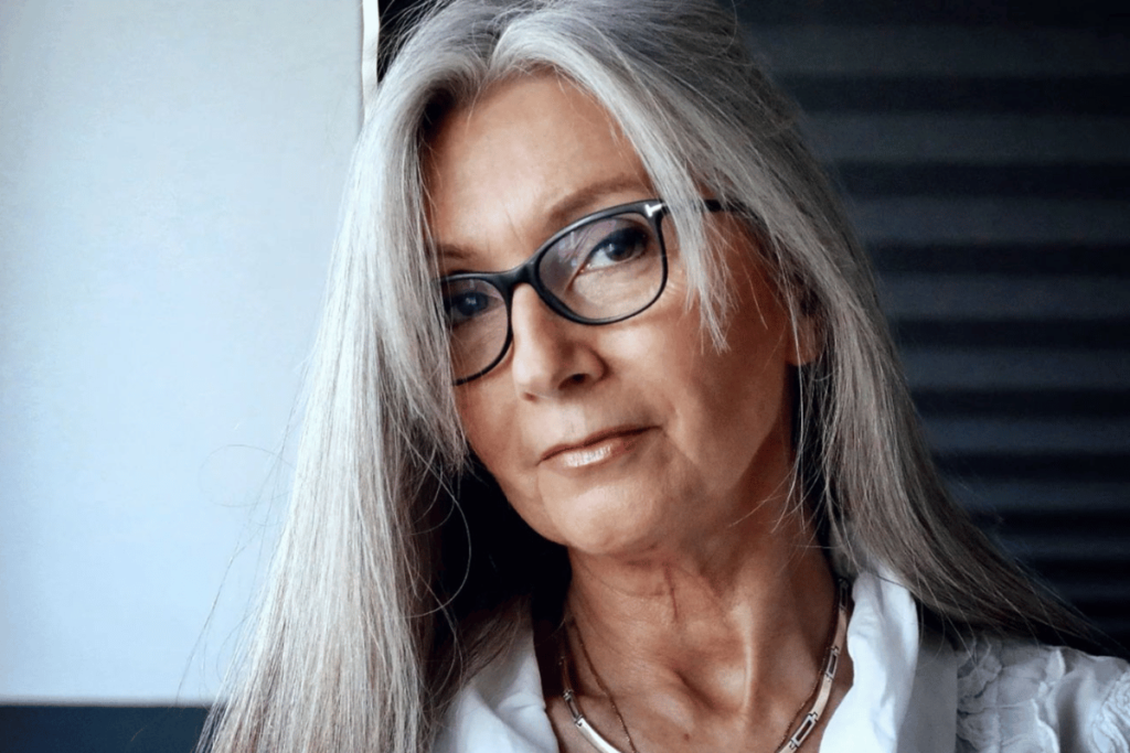 Medium Hairstyles for Grey Hair over 50