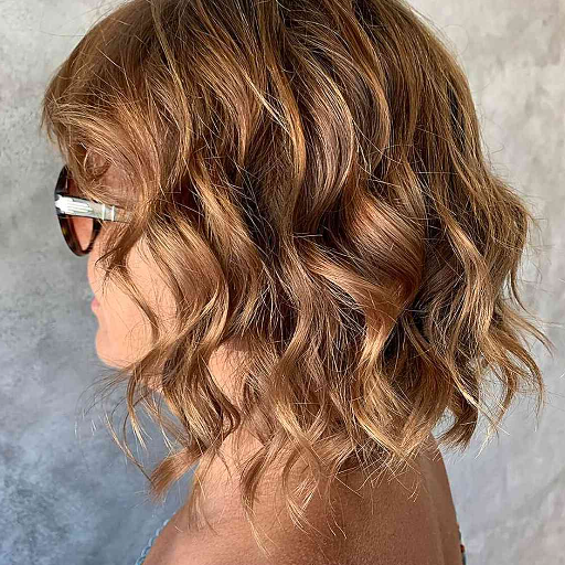 How to Choose hair color for women over 40?