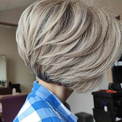 What Are the Top Flattering Hair Styles Over 50s?c