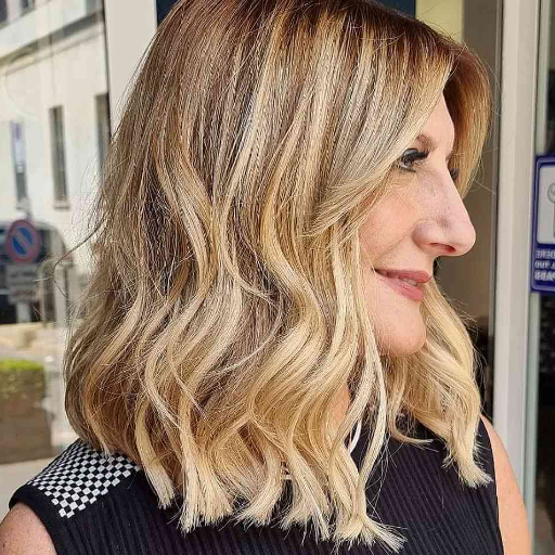 How to care hairstyles for wavy hair over 50 with product recommendations