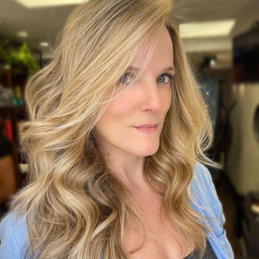 How to maintain healthy long hair as you age?