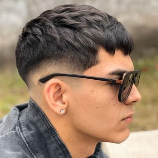 What is an Edgar haircut for men?
