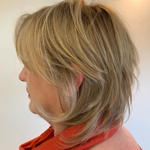 What are the Best Layered Haircuts for Women Over 50?