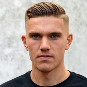 What Are the Best Styling Products for a Comb Over Hair?