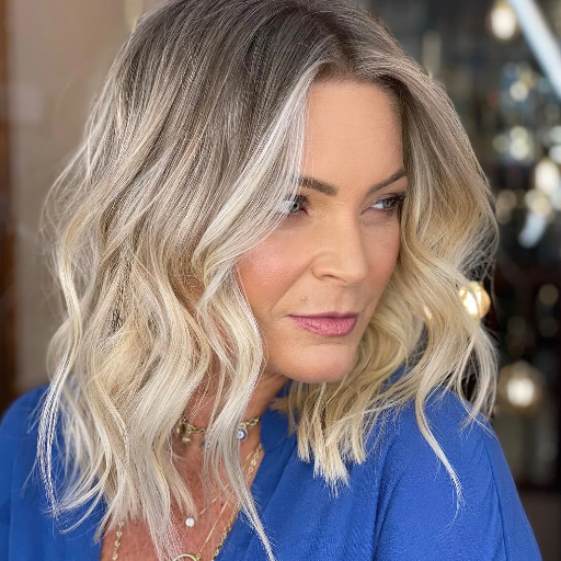 How to Nourish and Maintain Vibrant Color?