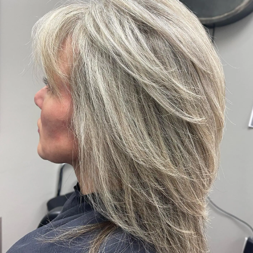How to Flatter Your Face Shape with Long Hairstyles for Women?