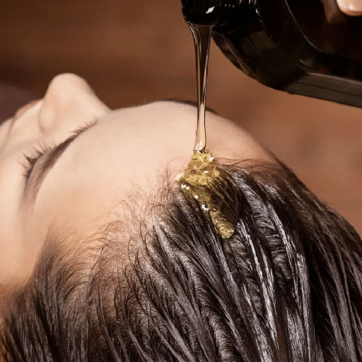 How to Apply Oil to Your Hair and Scalp Effectively?