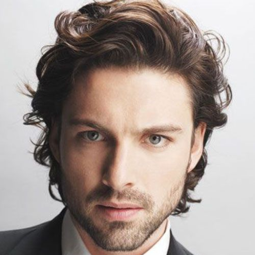 Current Medium Hairstyles for Men 