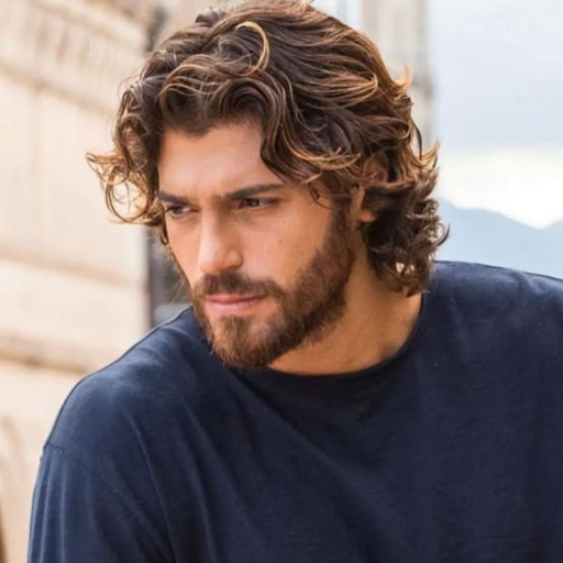 Stylish Medium Length Hair: Hairstyles for Men