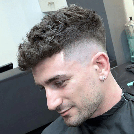 Selecting the Right Haircut Based on Face Shape