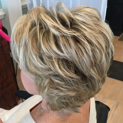 The Best Feathered Hair Trends of 2025