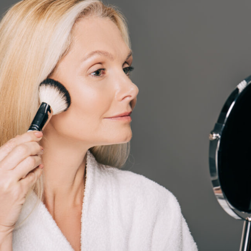 Makeup Tips for Applying Foundation on Mature Skin