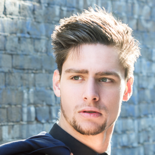 Hairstyle Techniques for Adding Texture