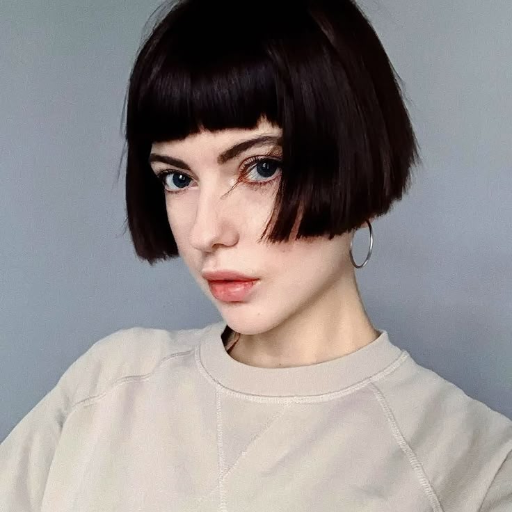 Choosing the Perfect Short Haircut Based on Face Shape