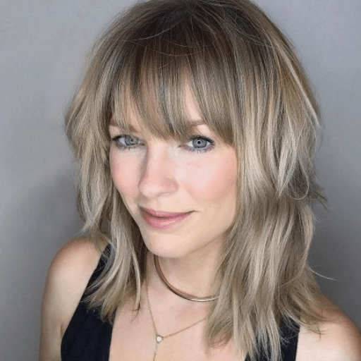 Hair Care Routines for Maintaining a Youthful Look