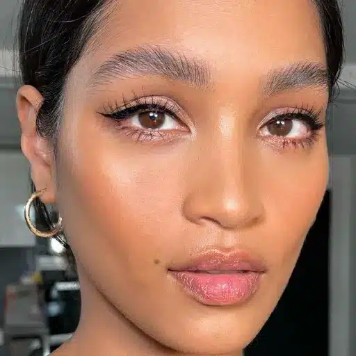 Modern Eyebrow Trends