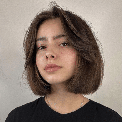 Bob with Curtain Bangs: Best Hairstyles for Fine, Thin Hair