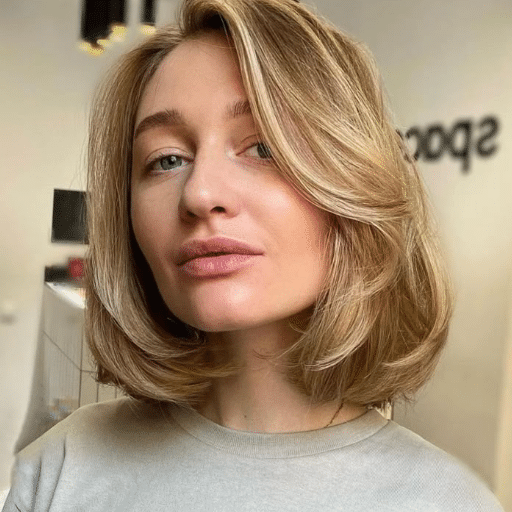 Choosing the Right Side Swept Bangs for Your Face Shape