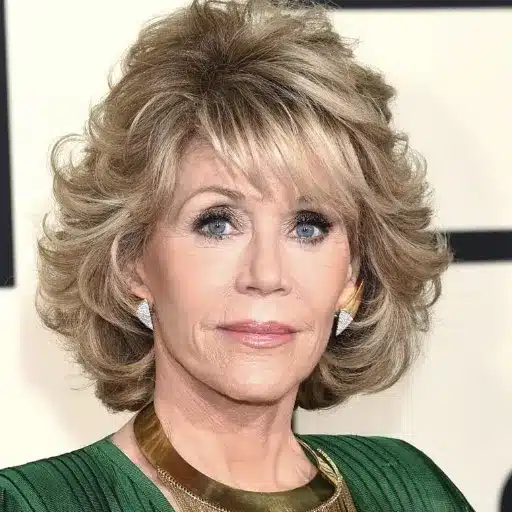 Layered Hair and Bangs: Flattering Styles